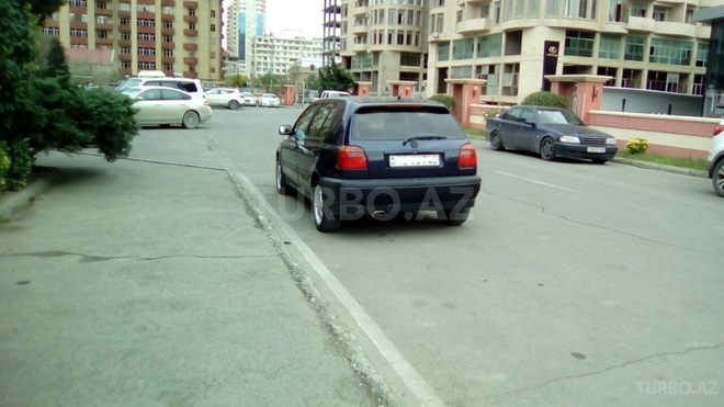 Volkswagen Golf 1995, 252,000 km - 2.0 l - Bakı