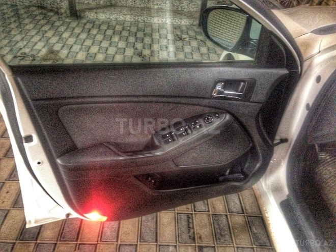 Kia Optima 2010, 63,000 km - 2.0 л - Bakı
