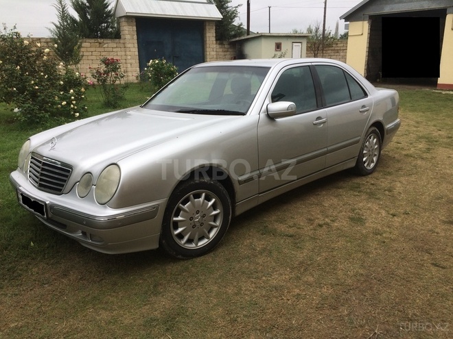 Mercedes  1999, 310,000 km - 2.2 l - İmişli