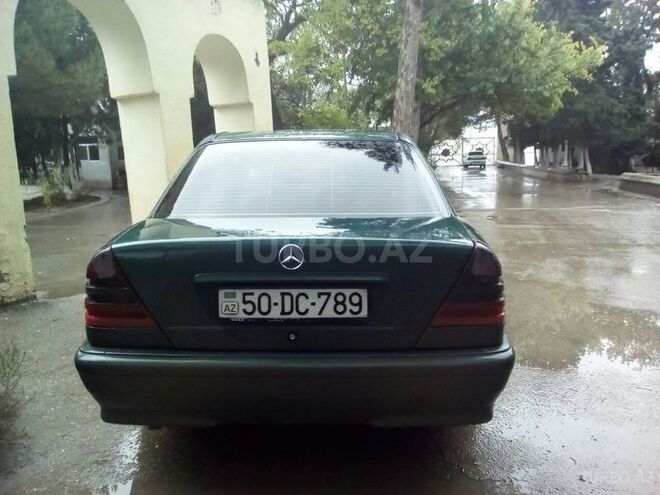 Mercedes C 220 1998, 250,000 km - 2.2 л - Sumqayıt