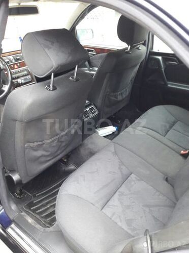 Mercedes E 200 1999, 280,000 km - 2.0 l - Bakı
