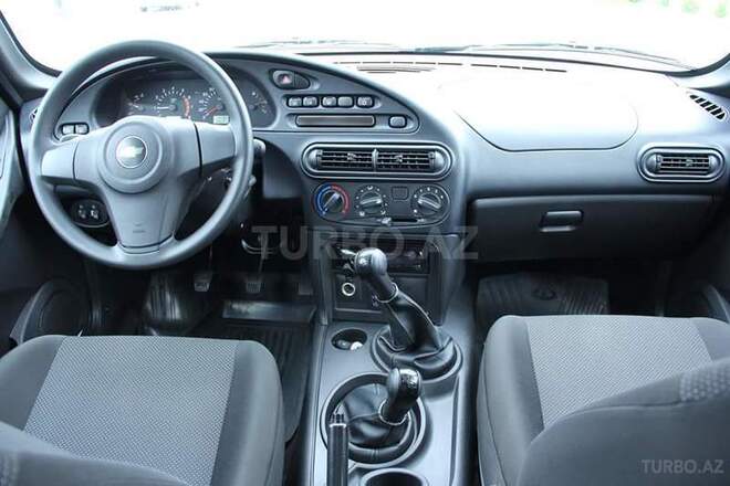 Chevrolet Niva 2016, 26,700 km - 1.7 l - Bakı