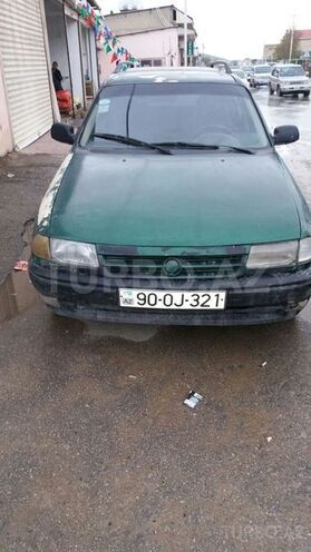 Opel Astra 1996, 360,000 km - 1.6 l - Bakı