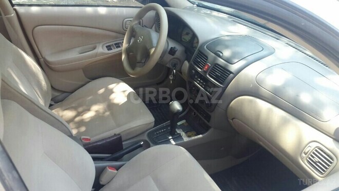 Nissan Sunny 2006, 170,000 km - 1.6 л - Bakı