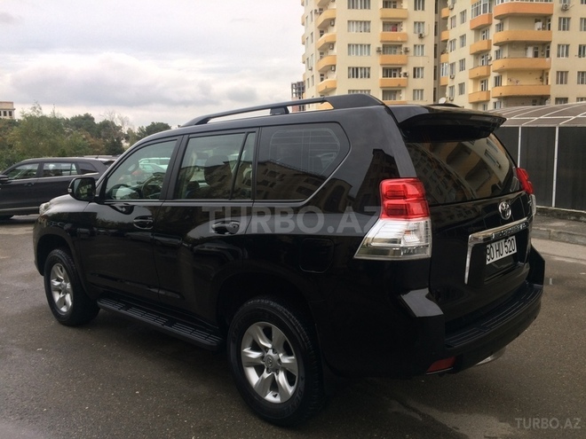 Toyota Prado 2010, 49,850 km - 2.7 l - Bakı