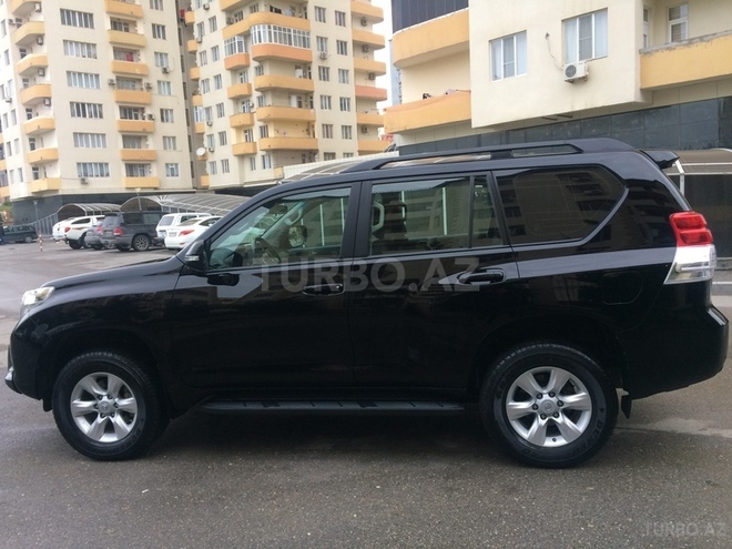 Toyota Prado 2010, 49,850 km - 2.7 l - Bakı