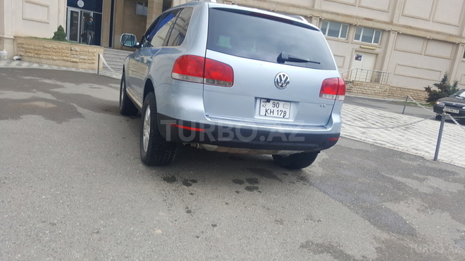Volkswagen Touareg 2006, 220,000 km - 3.2 l - Tovuz