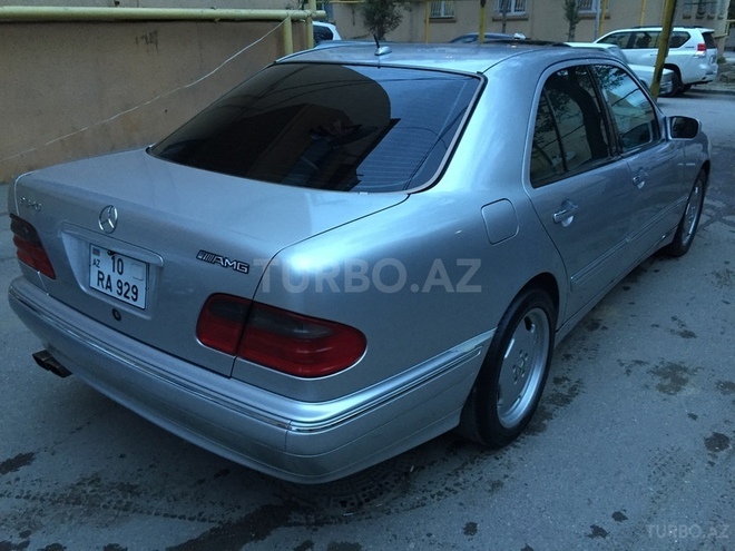 Mercedes E 320 2001, 251,369 km - 3.2 л - Bakı