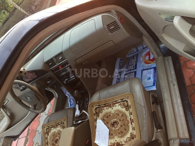 Mercedes C 220 1999, 339,000 km - 2.2 l - Yevlax