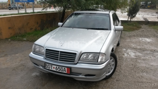 Mercedes C 220 1998, 360,000 km - 2.2 l - Bakı