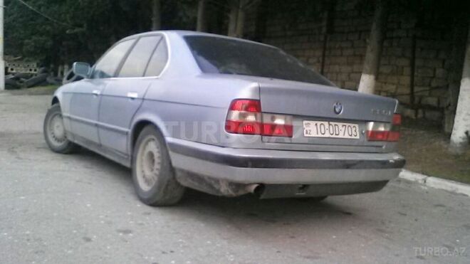 BMW 520 1989, 350,000 km - 2.0 l - Bakı