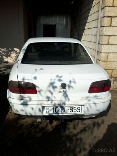 Opel Omega 1994, 350,000 km - 2.0 l - Bakı