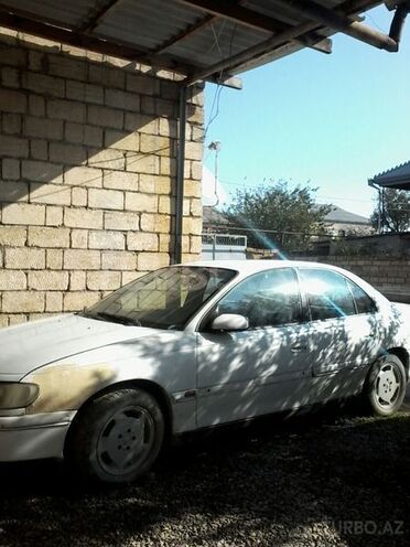 Opel Omega 1994, 350,000 km - 2.0 l - Bakı