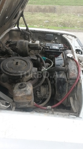 GAZ 24-10 1991, 530,000 km - 2.4 l - Astara
