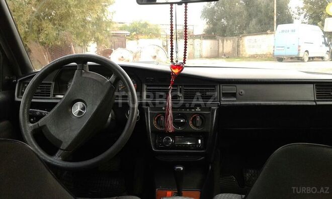 Mercedes 190 1990, 484,561 km - 2.0 л - Bakı