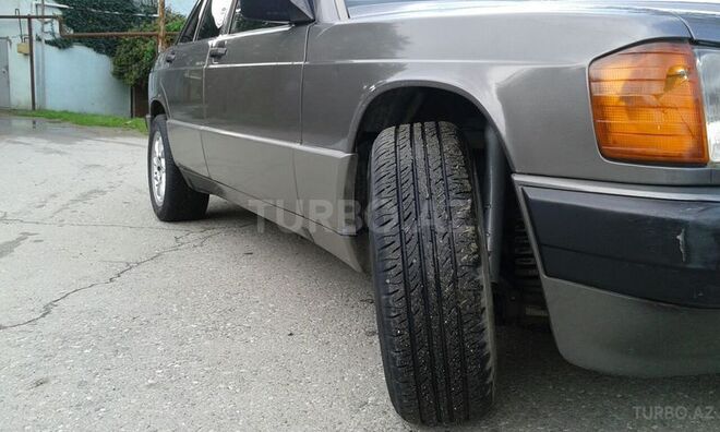 Mercedes 190 1990, 484,561 km - 2.0 л - Bakı