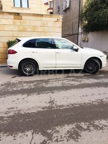 Porsche Cayenne 2010, 181,000 km - 4.8 l - Bakı