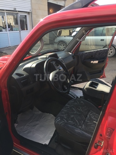 Mitsubishi Pajero io 1999, 139,000 km - 1.8 л - Siyəzən