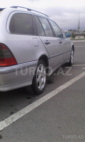 Mercedes C 220 1999, 250,000 km - 2.2 л - Bakı