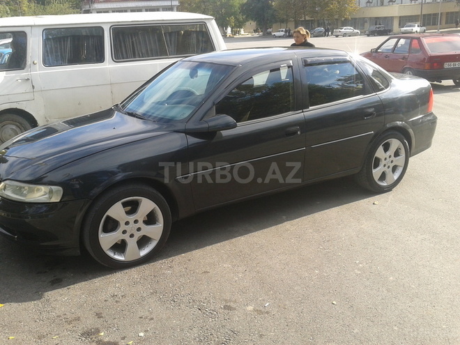 Opel Vectra 1997, 295,000 km - 2.0 л - Mingəçevir