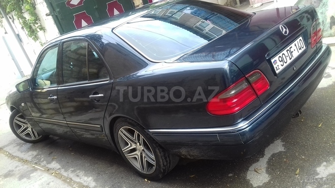 Mercedes E 240 1998, 148,000 km - 2.4 л - Bakı