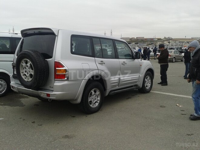 Mitsubishi Pajero 2002, 216,500 km - 3.0 l - Bakı