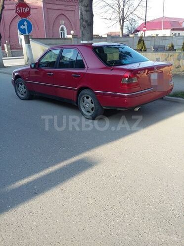 Mercedes C 200 1995, 256,499 km - 2.0 л - Quba