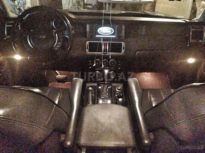 Land Rover Range Rover 2004, 270 km - 4.4 l - Bakı