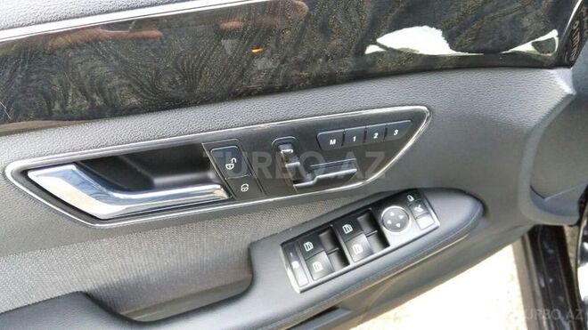 Mercedes E 250 2010, 162,000 km - 3.5 l - Bakı