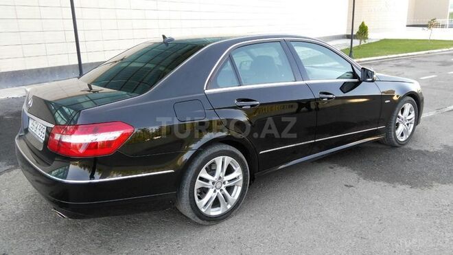 Mercedes E 250 2010, 162,000 km - 3.5 l - Bakı
