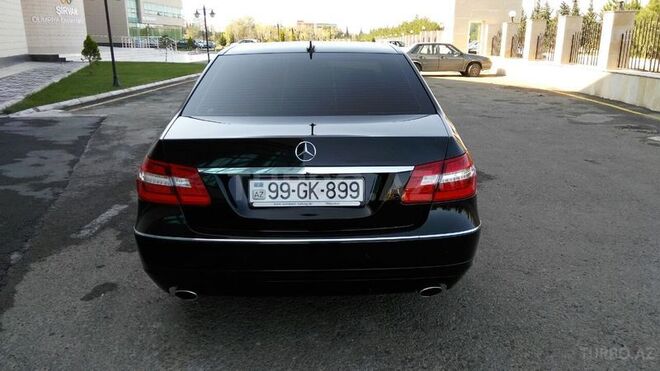 Mercedes E 250 2010, 162,000 km - 3.5 l - Bakı