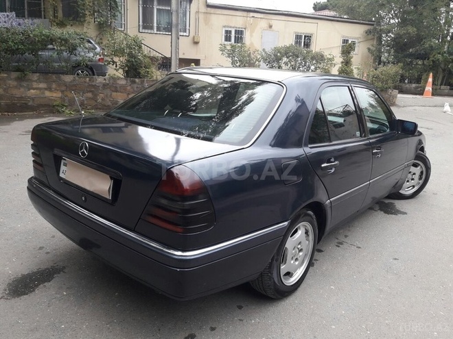 Mercedes C 230 1997, 230,055 km - 2.3 l - Bakı