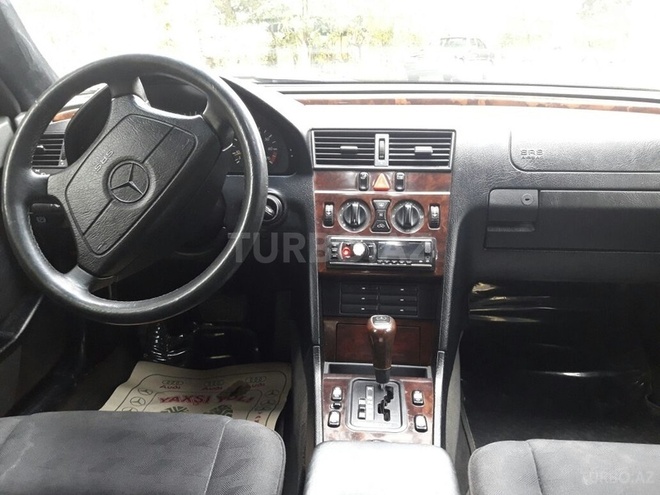 Mercedes C 230 1997, 230,055 km - 2.3 l - Bakı