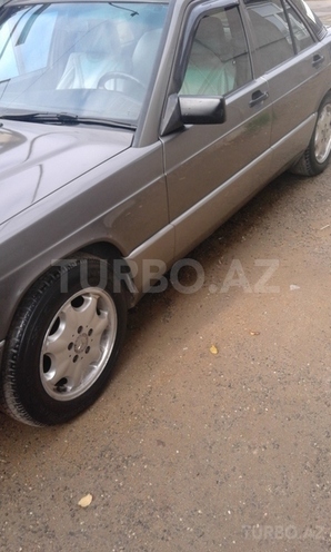 Mercedes 190 1992, 355,830 km - 2.0 l - Bakı
