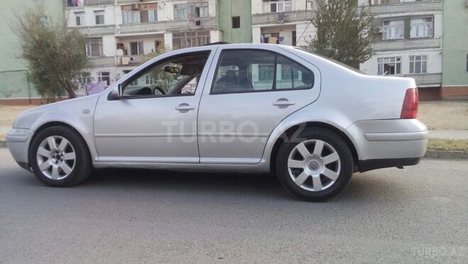Volkswagen Bora 2000, 255,552 km - 1.8 l - Sumqayıt