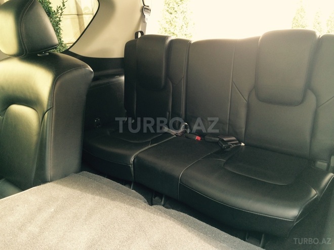 Nissan Patrol 2010, 92,000 km - 5.6 л - Bakı