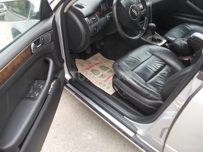 Audi A6 2003, 187,000 km - 2.4 l - Bakı