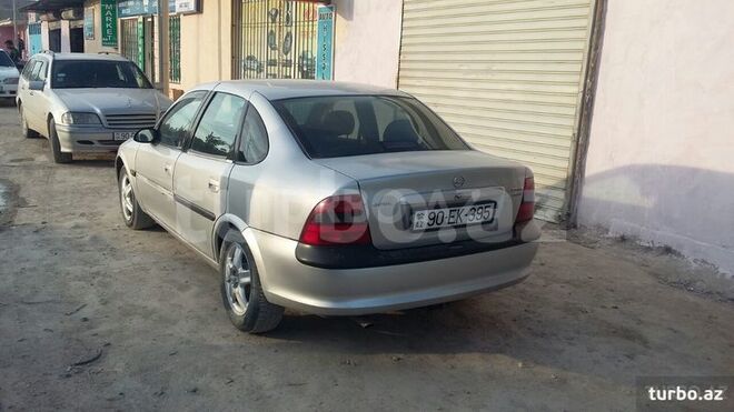 Opel Vectra 1998, 290,000 km - 2.0 l - Bakı