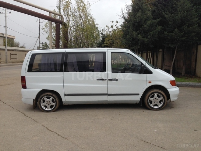 Mercedes Vito 2000, 322,000 km - 2.2 л - Bakı