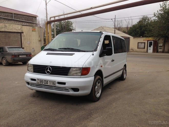 Mercedes Vito 2000, 322,000 km - 2.2 л - Bakı