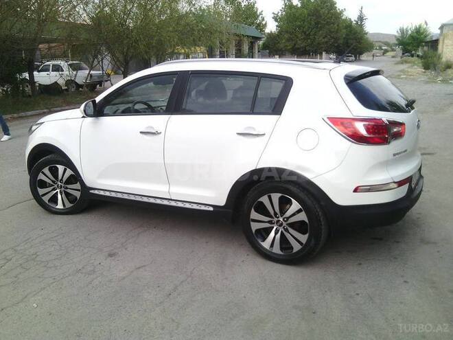 Kia Sportage 2011, 250,000 km - 2.0 l - Göyçay