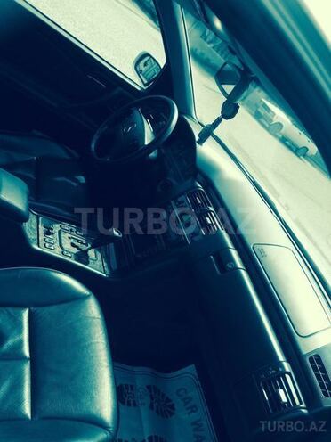 Mercedes E 320 2001, 146 km - 3.2 l - Bakı