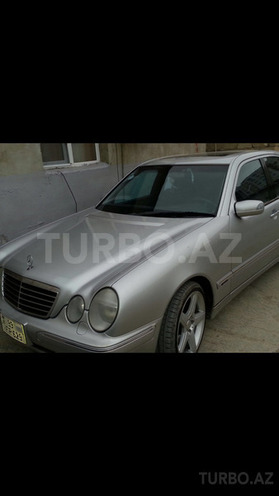 Mercedes E 320 2001, 146 km - 3.2 l - Bakı