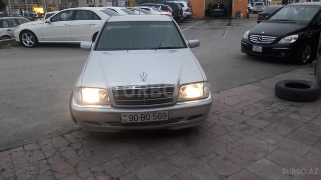 Mercedes C 240 1999, 186,000 km - 2.4 л - Bakı
