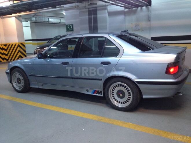 BMW 320 1993, 365,000 km - 2.0 l - Bakı