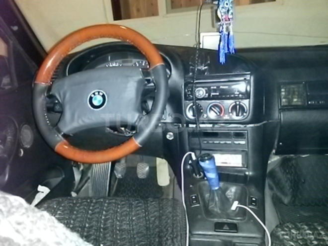 BMW 320 1993, 365,000 km - 2.0 l - Bakı