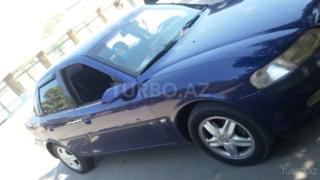 Opel Vectra 1996, 22,000 km - 2.0 l - Sumqayıt