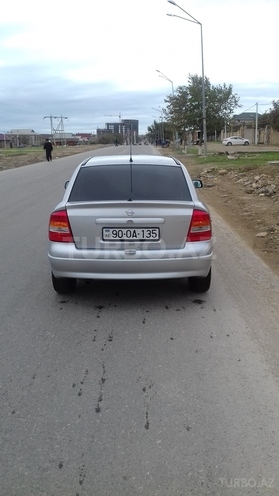 Opel Astra 2000, 180,000 km - 1.8 л - Bakı