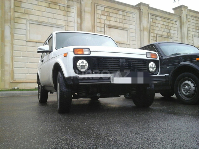 LADA (VAZ) Niva 2015, 1 km - 1.7 l - Bakı