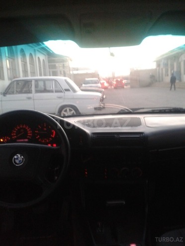 BMW 525 1995, 270,000 km - 2.5 l - Bakı